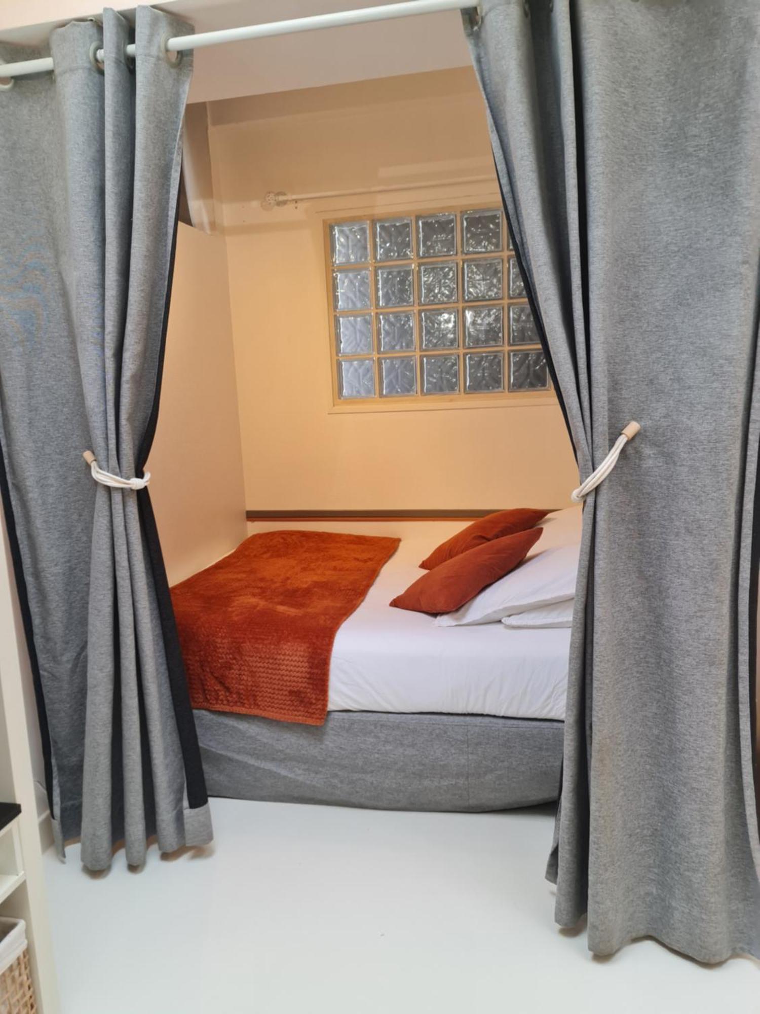 Le Souplex Apartment ทรัวส์ ภายนอก รูปภาพ