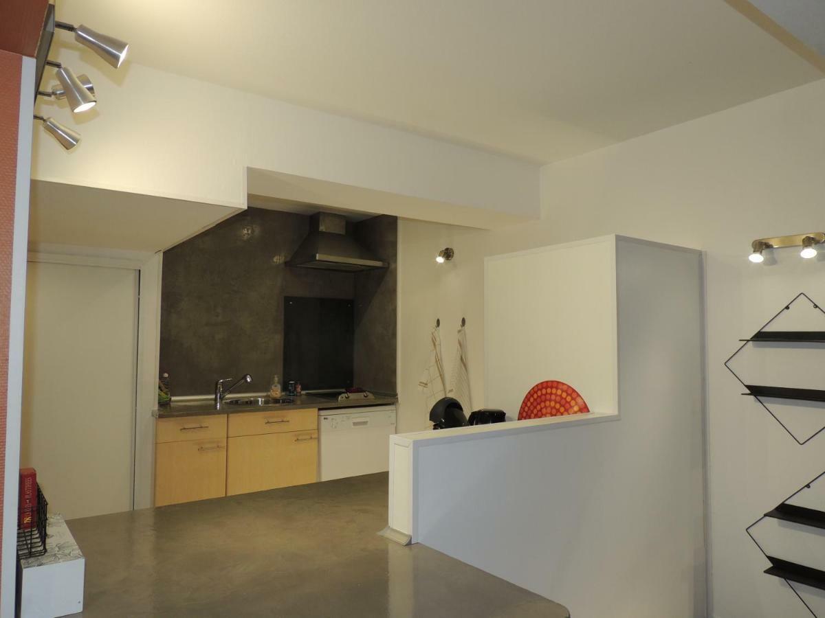 Le Souplex Apartment ทรัวส์ ภายนอก รูปภาพ