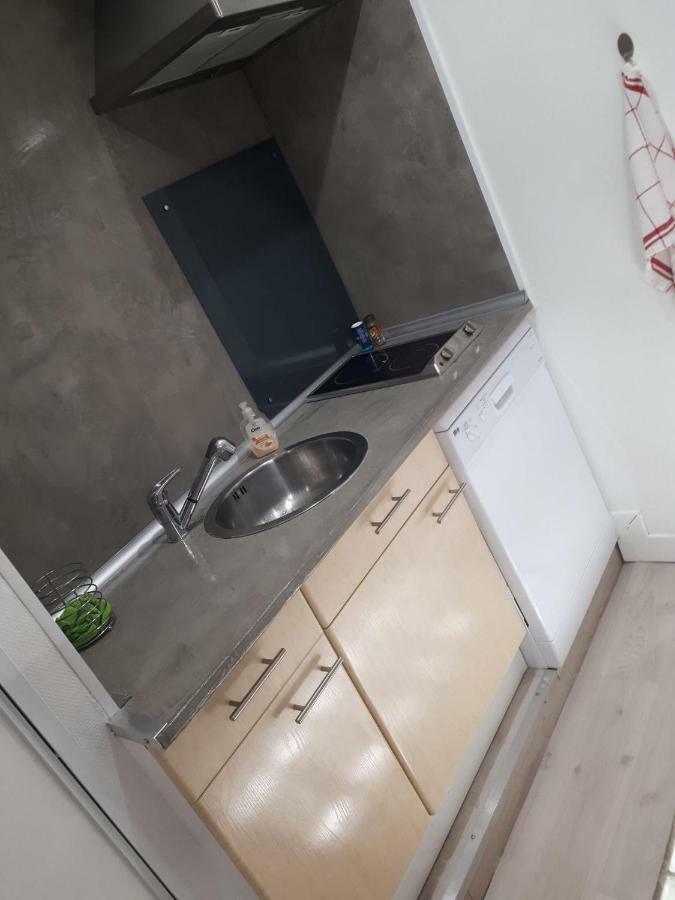 Le Souplex Apartment ทรัวส์ ภายนอก รูปภาพ